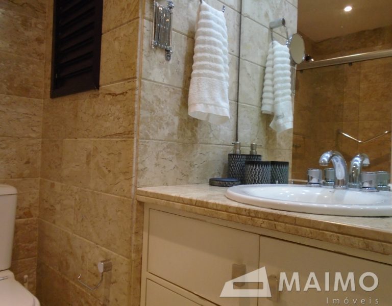28- MAIMO 00118 - Ed Curitiba Golden Flat - suite - banheiro